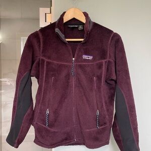 90s Vintage Patagonia | Women's Zip Front R2 Fleece | Size S